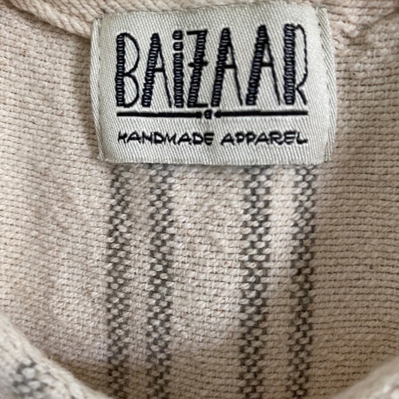 Modern tunic - Picture 3 of 5